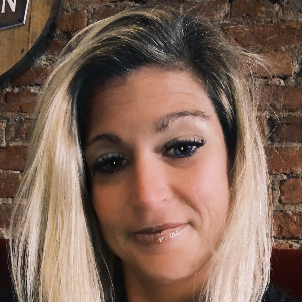 Boho style mainly, jeans, vintage clothes